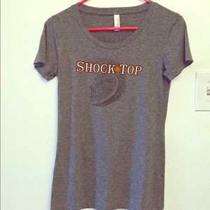 Shock Top Tee in Gray